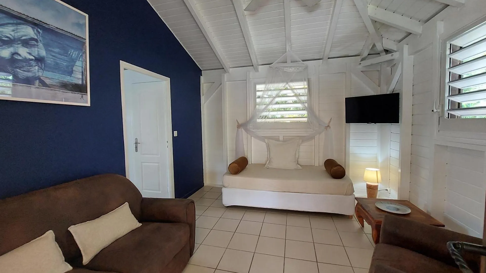 Lodge 